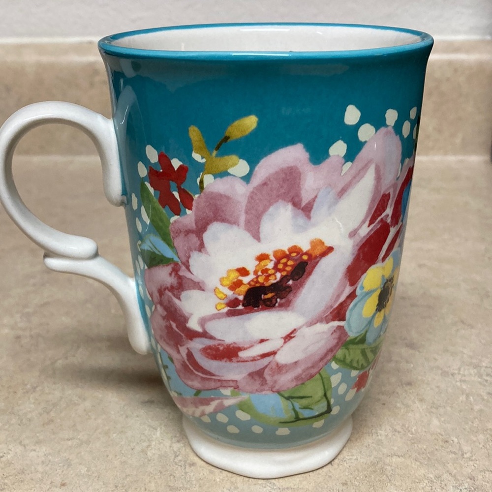The Pioneer Woman Teal Floral Melody Footed Mug